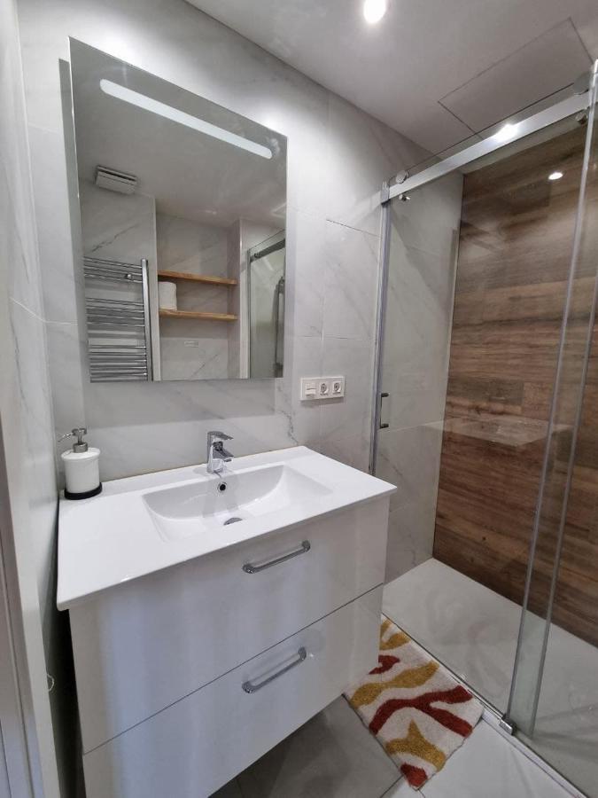 102A Apartamento Moderno 2 Habitaciones Χιχόν Εξωτερικό φωτογραφία